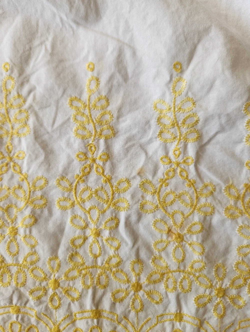 Talbots White Off-Shoulder Top with Yellow Embroidery SP